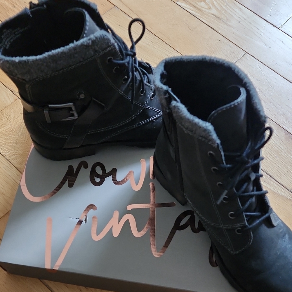 Crown Vintage Charcoal Women's Combat Boots